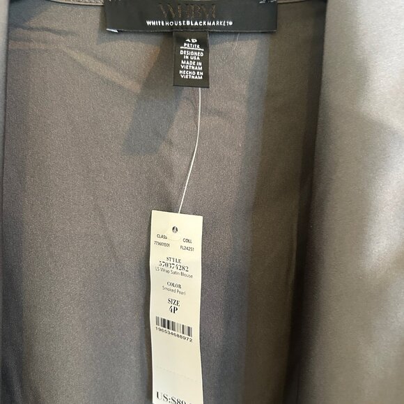 *NEW* White House Black Market Wrap Blouse - size 4P - Picture 7 of 7